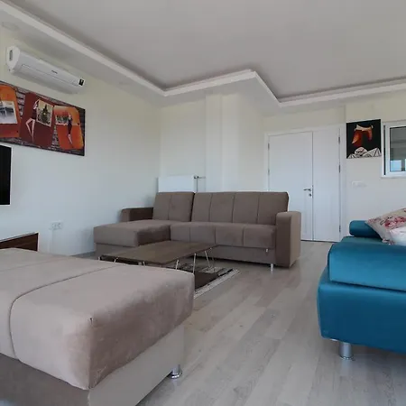 Old Town Loft Appartamento Antalia